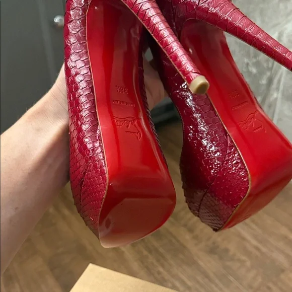 Christian Louboutin python - Picture 3 of 6